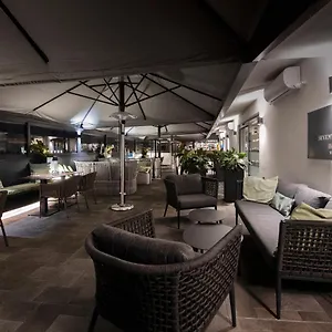 4* Hotel 77 Seventy-seven - Maison D'art Collection
